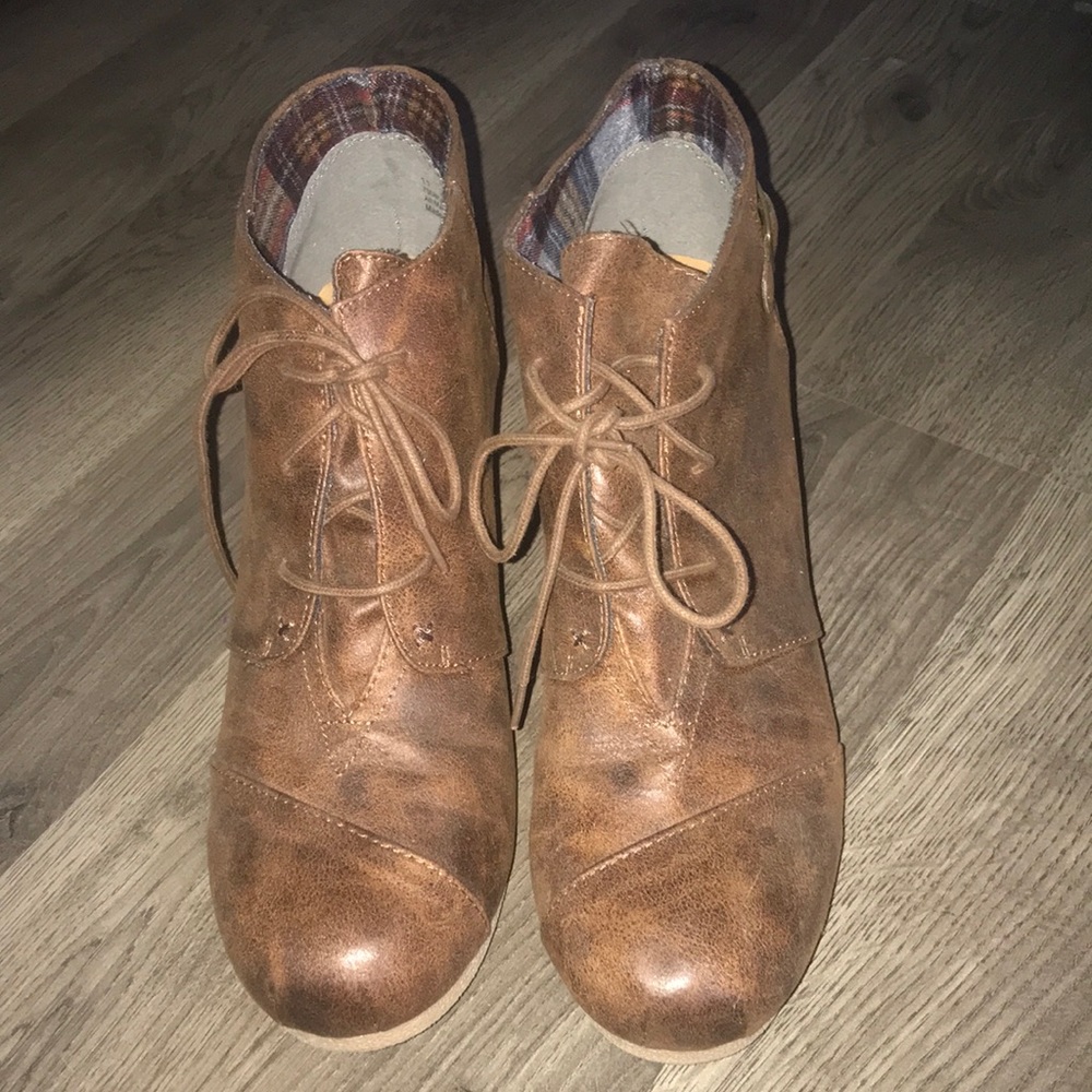 maurice’s wedge boots ❤️